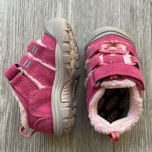 Toddlers’ Newport Shoe Size 6 NWOT